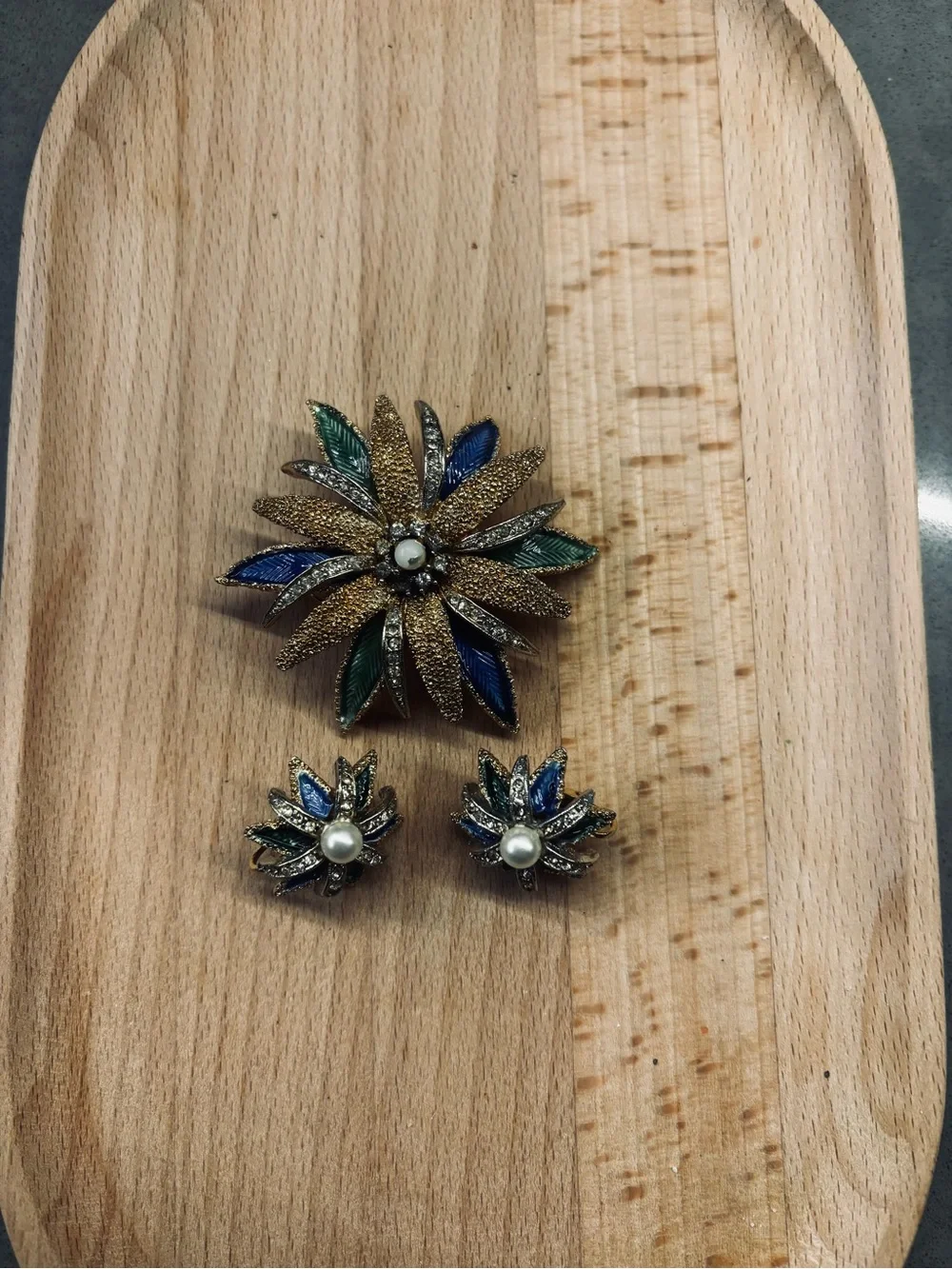 Vintage 1930’s Blue & Green Flower Brooch and Earring Set